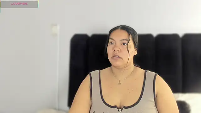 Amaranoir- online show from February 18, 2026, 3:57 am