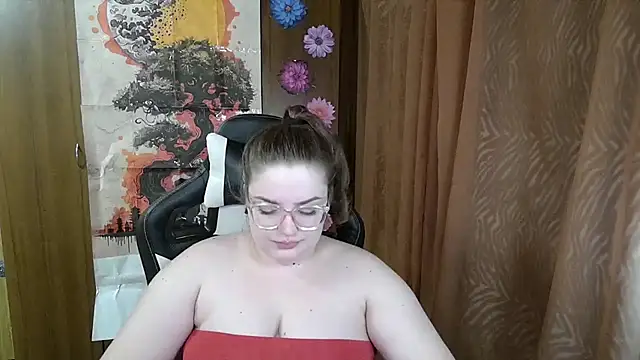 Teasing Dora online show from March 23, 2026, 6:01 pm