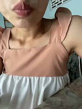 BabyElly22 online show from February 14, 2026, 8:00 am