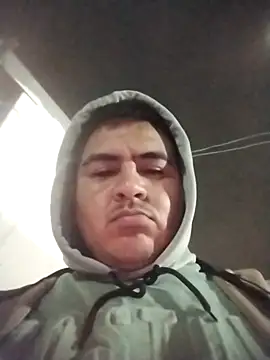 Sergiowooo online show from July 26, 2026, 11:44 pm