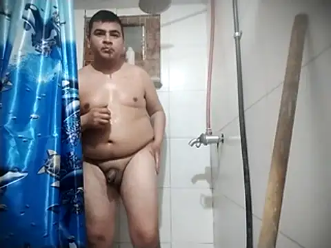 Sergiowooo online show from August 5, 2026, 4:04 am