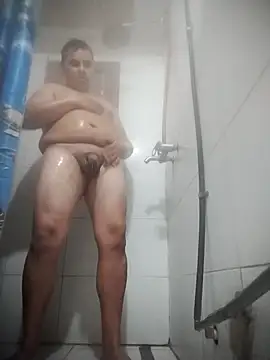 Sergiowooo online show from August 7, 2026, 3:19 am