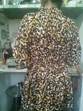 Snapshot of khushi_rawat chatting on February 18, 2026, 1:56 am khushi rawat online show from February 18, 2026, 1:56 am