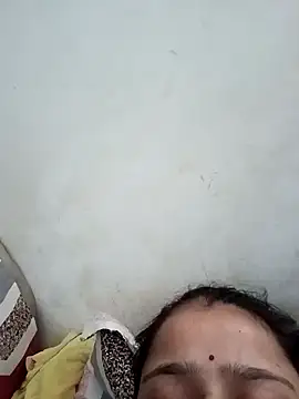 Snapshot of khushi_rawat chatting on March 3, 2026, 5:02 am khushi rawat online show from March 3, 2026, 5:02 am