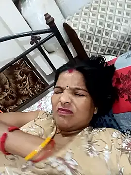 Snapshot of punamji_sexe chatting on June 12, 2026, 4:17 pm punamji sexe online show from June 12, 2026, 4:17 pm