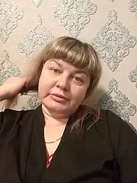 Snapshot of KristinaLowq chatting on February 8, 2026, 2:20 pm KristinaLowq online show from February 8, 2026, 2:20 pm