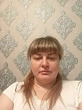 Snapshot of KristinaLowq chatting on March 4, 2026, 3:51 pm KristinaLowq online show from March 4, 2026, 3:51 pm