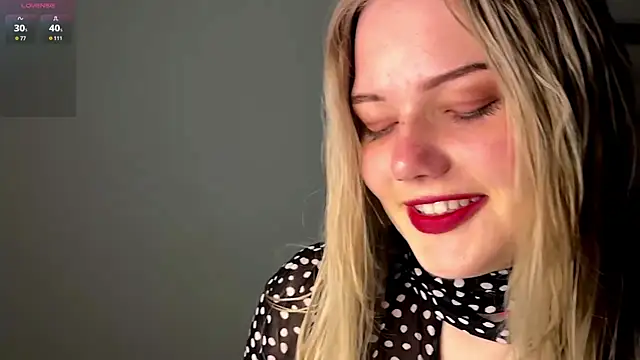 Velmiora online show from April 2, 2026, 4:04 pm