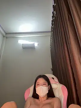 wang1472581 online show from March 15, 2026, 9:21 pm