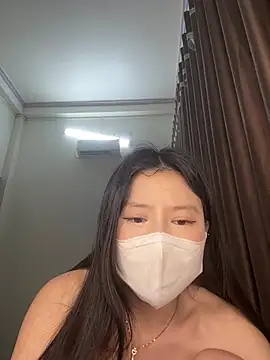 wang1472581 online show from April 1, 2026, 1:41 pm