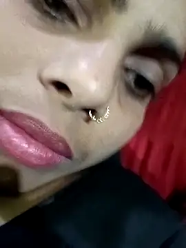 Priyakoli4568 online show from April 12, 2026, 5:45 am