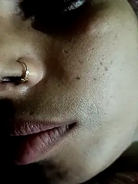 Priyakoli4568 online show from April 18, 2026, 8:31 pm