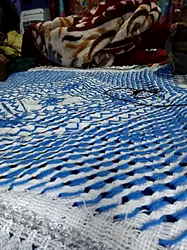 Iamtransboy online show from April 18, 2026, 7:07 pm