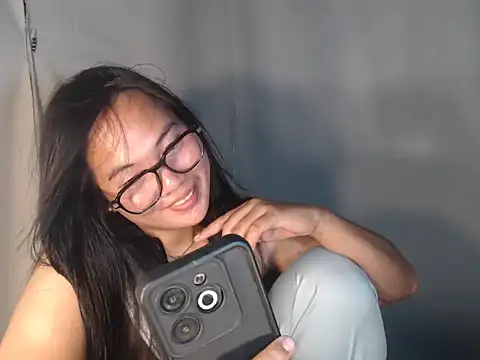 lovely kadita online show from March 3, 2026, 5:46 am