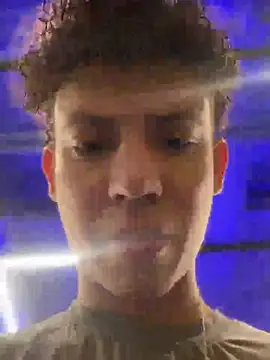 yoursexyjose online show from April 18, 2026, 3:38 pm