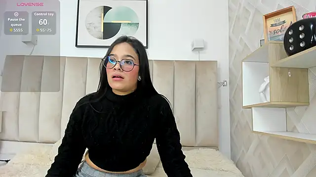 Snapshot of double_temptation_ chatting on June 20, 2026, 7:05 pm double temptation online show from June 20, 2026, 7:05 pm