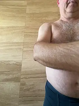 YachtCaptain10 online show from April 12, 2026, 11:15 am