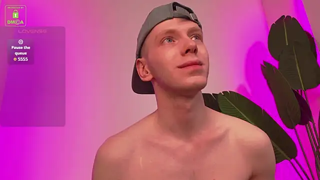 Snapshot of ZidNevil chatting on March 3, 2026, 8:15 pm ZidNevil online show from March 3, 2026, 8:15 pm