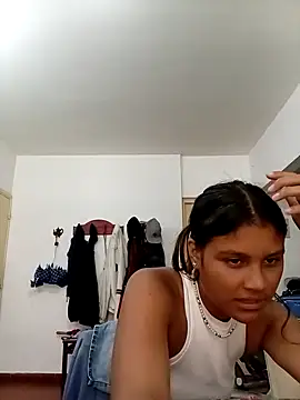 Morochitamika online show from February 23, 2026, 6:49 pm