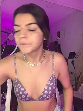 KarelyMitchel online show from April 10, 2026, 12:54 pm