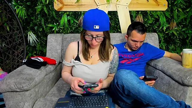 Snapshot of King_N_kathe chatting on March 5, 2026, 12:12 pm King N kathe online show from March 5, 2026, 12:12 pm