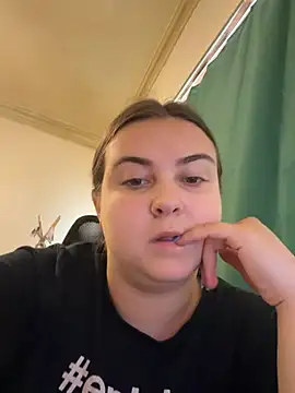 AlyaX X online show from April 19, 2026, 12:04 pm