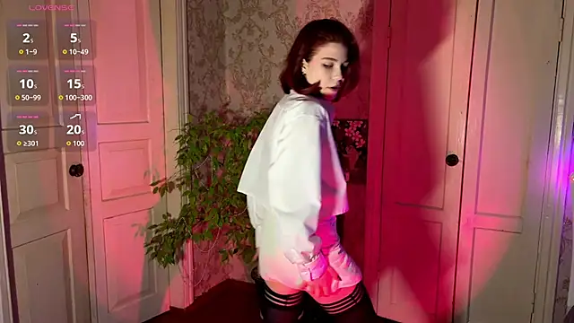 LaurynGeisinger online show from March 7, 2026, 3:09 pm