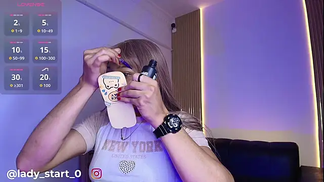 leydi start  online show from April 10, 2026, 1:16 pm