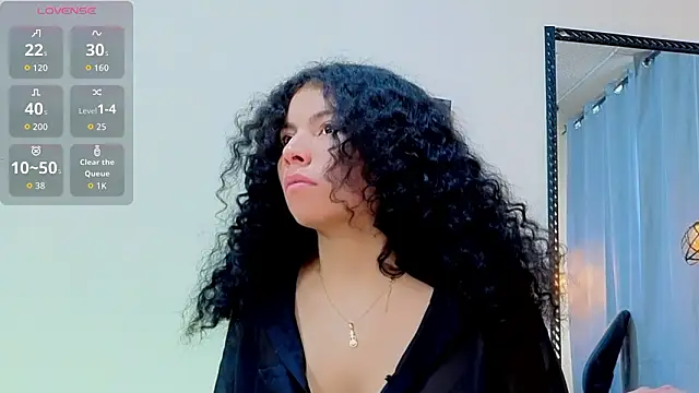 Zoe-yanin online show from February 11, 2026, 7:19 pm