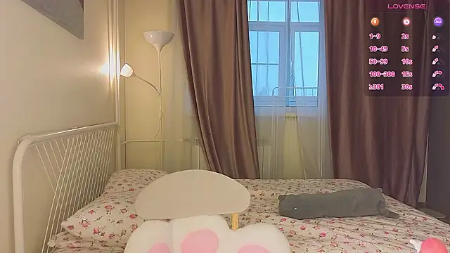 meowbaaby online show from March 25, 2026, 4:29 am