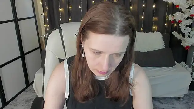 Snapshot of Kathrine_Meyer chatting on March 4, 2026, 1:11 am Kathrine Meyer online show from March 4, 2026, 1:11 am