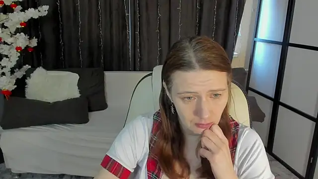 Kathrine Meyer online show from April 3, 2026, 1:58 am