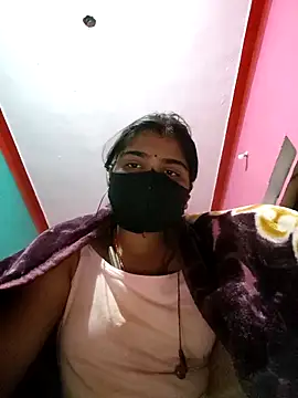 Snapshot of Divyanshi_hott chatting on February 5, 2026, 5:17 pm Divyanshi hott online show from February 5, 2026, 5:17 pm