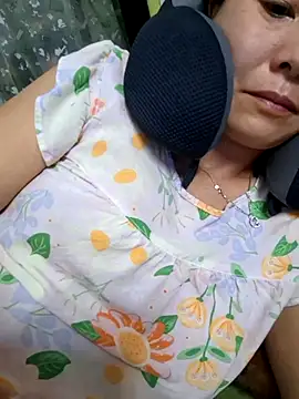 Snapshot of Baby-loveass69 chatting on February 6, 2026, 12:08 pm Baby-loveass69 online show from February 6, 2026, 12:08 pm