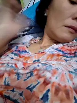 Baby-loveass69 online show from April 18, 2026, 2:10 pm