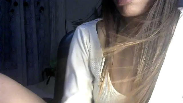 Snapshot of call_me_babyy chatting on July 9, 2026, 4:44 pm call me babyy online show from July 9, 2026, 4:44 pm