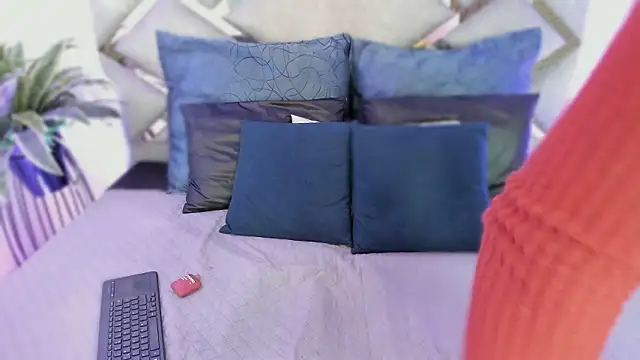 Snapshot of daniela_sps chatting on February 27, 2026, 7:03 pm daniela sps online show from February 27, 2026, 7:03 pm