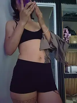 Kitty San xXx online show from March 24, 2026, 10:04 pm