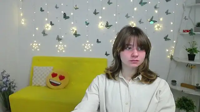 AnnaWest  online show from March 4, 2026, 6:30 am