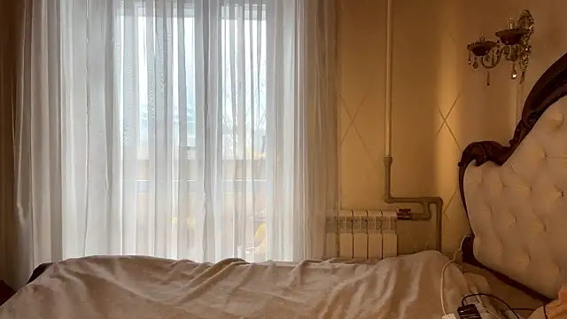 KatheyMichelfelder online show from February 26, 2026, 6:23 am