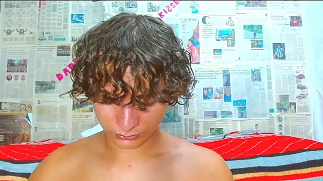 arielnoir6958 online show from February 26, 2026, 11:37 pm