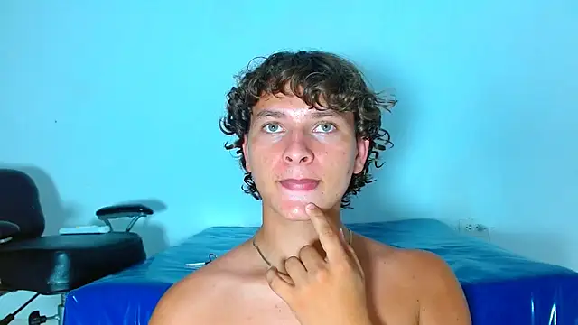 arielnoir6958 online show from March 25, 2026, 12:49 am