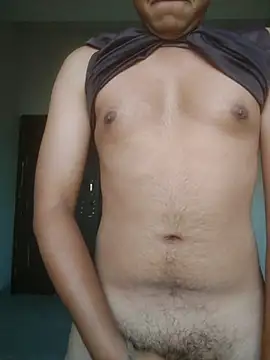 Snapshot of chocolatesboy143 chatting on March 4, 2026, 1:44 am chocolatesboy143 online show from March 4, 2026, 1:44 am