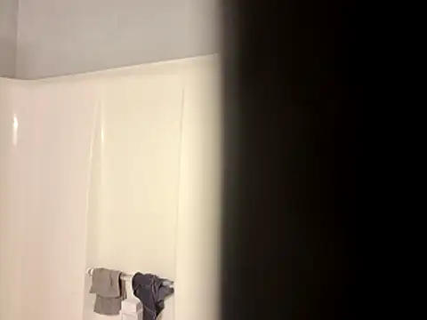 TrndSettr online show from March 11, 2026, 10:49 pm