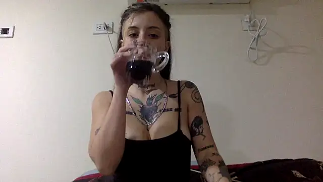 Snapshot of aixablackk chatting on June 7, 2026, 1:43 am aixablackk online show from June 7, 2026, 1:43 am
