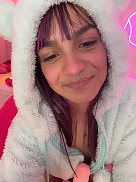 Snapshot of Kitty_madness chatting on March 4, 2026, 8:15 pm Kitty madness online show from March 4, 2026, 8:15 pm