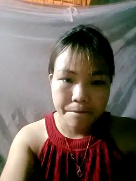 Snapshot of Beeio_diaeo chatting on February 15, 2026, 3:03 am Beeio diaeo online show from February 15, 2026, 3:03 am