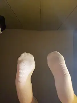 KananXL20 online show from February 2, 2026, 10:41 pm