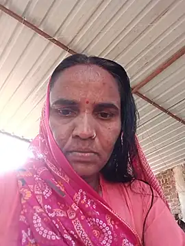 Snapshot of Muskan44s chatting on June 18, 2026, 9:14 am Muskan44s online show from June 18, 2026, 9:14 am