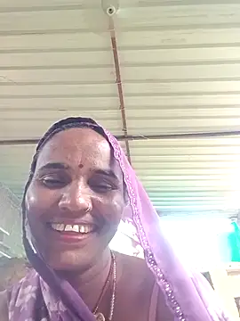 Snapshot of Muskan44s chatting on July 28, 2026, 11:17 am Muskan44s online show from July 28, 2026, 11:17 am